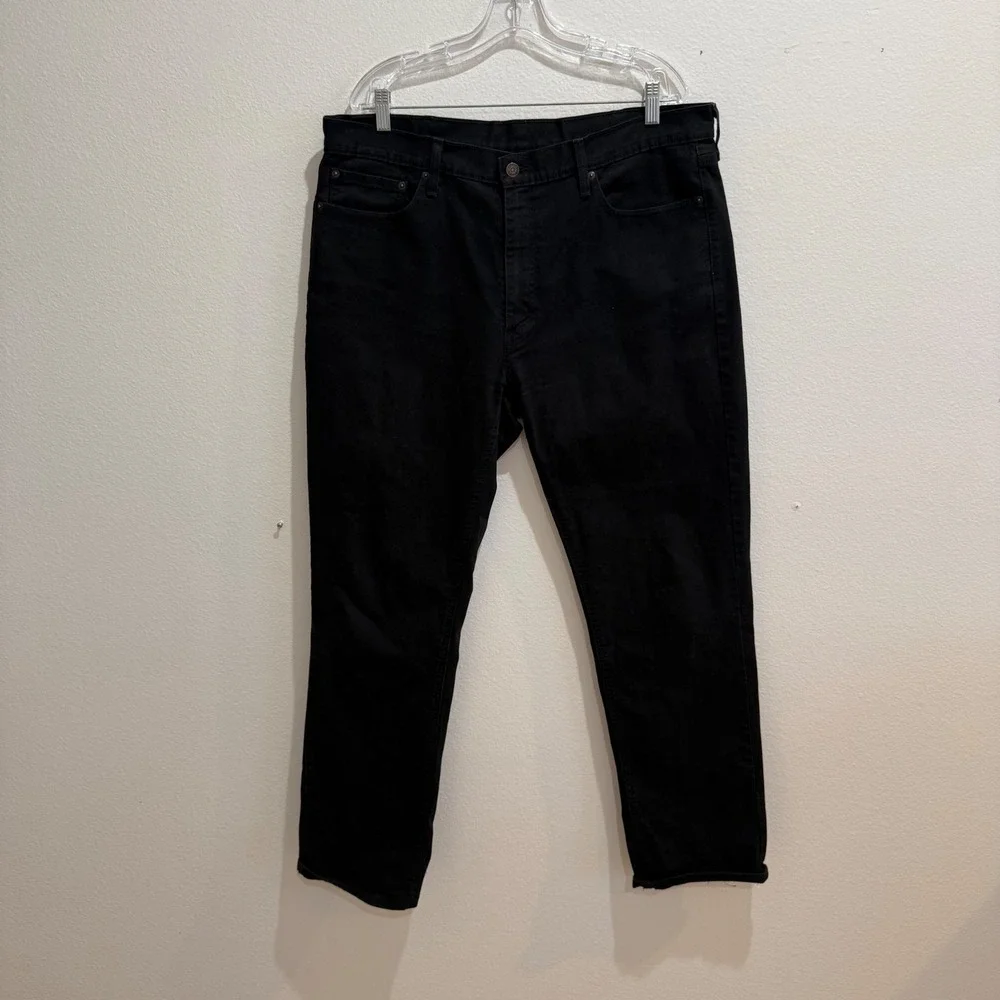 Levis 541 Athletic Taper Jeans Mens 38x34 Black Denim Pants 18181-0145